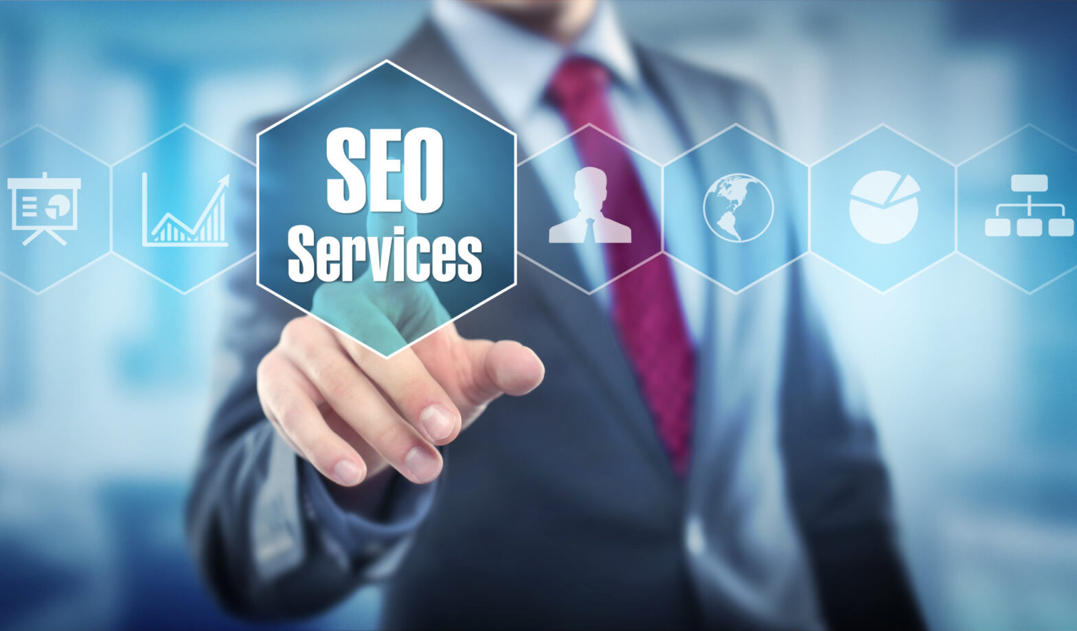 Don’t know if you should hire an SEO constant or an SEO agency? Read this